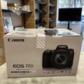Canon EOS 77D + Objetivo EF-S 18-135mm f/3.5-5.6 IS USM de Segunda Mano (Estado Como Nuevo con Caja Original) - 1